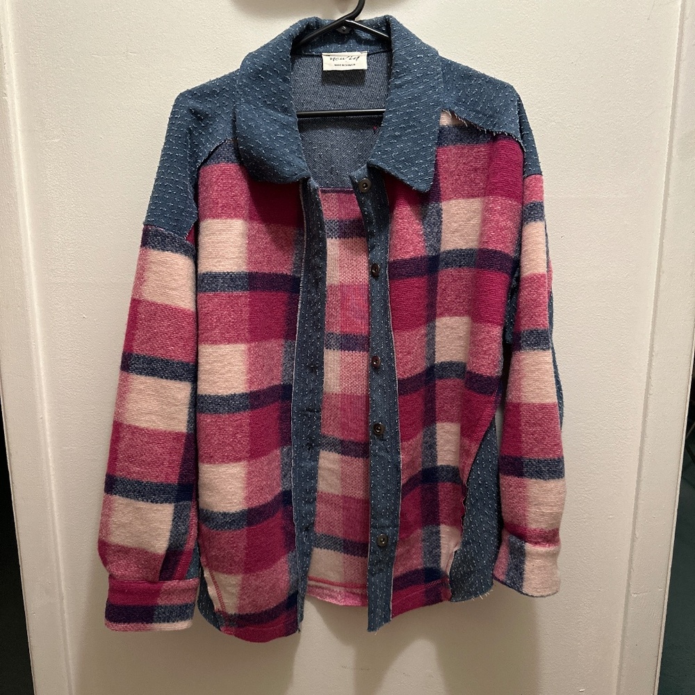 New In medium Shacket NWOT